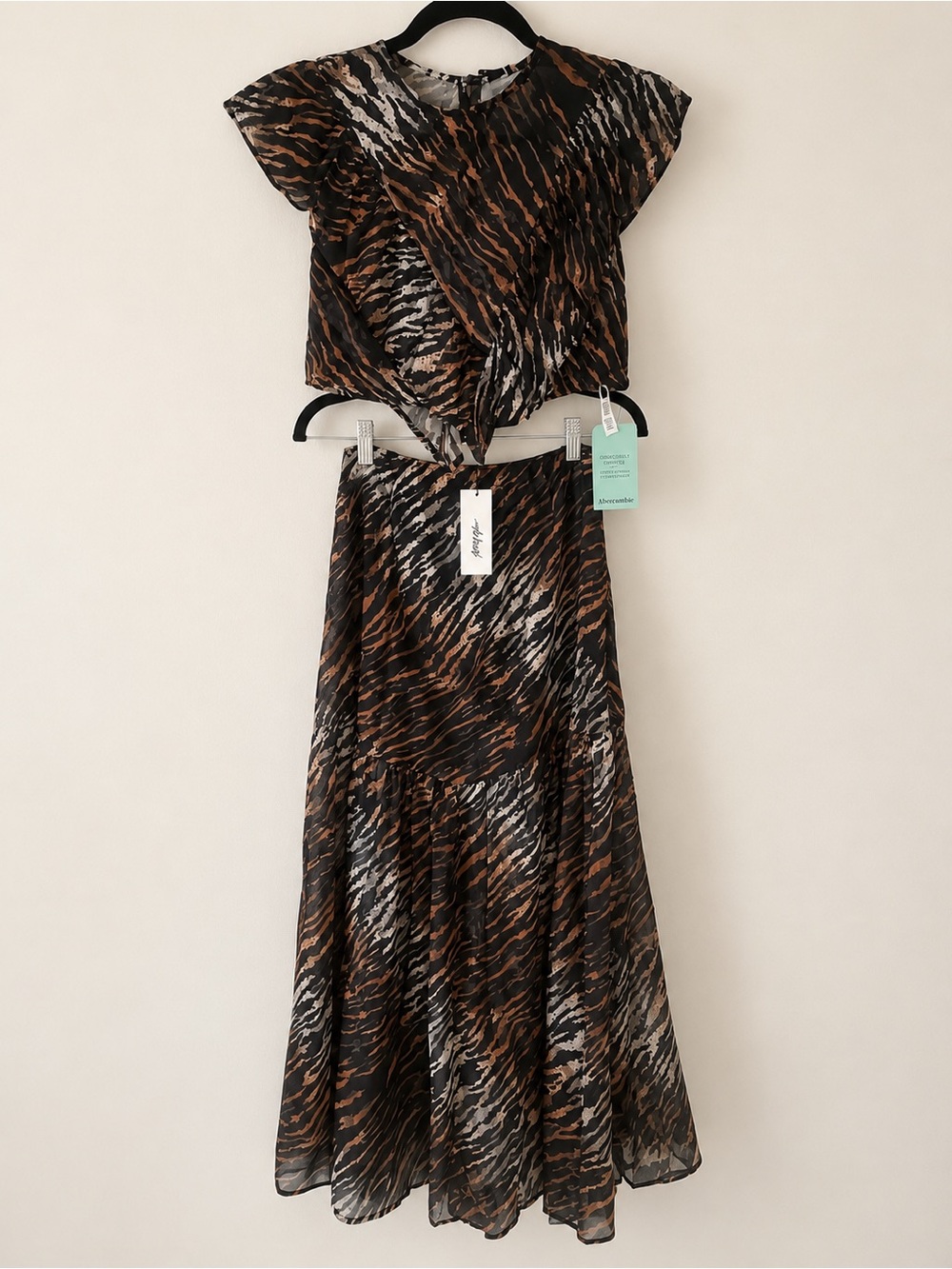 NWT Nasty Gal Animal Print Top & Maxi Skirt Set Size 6